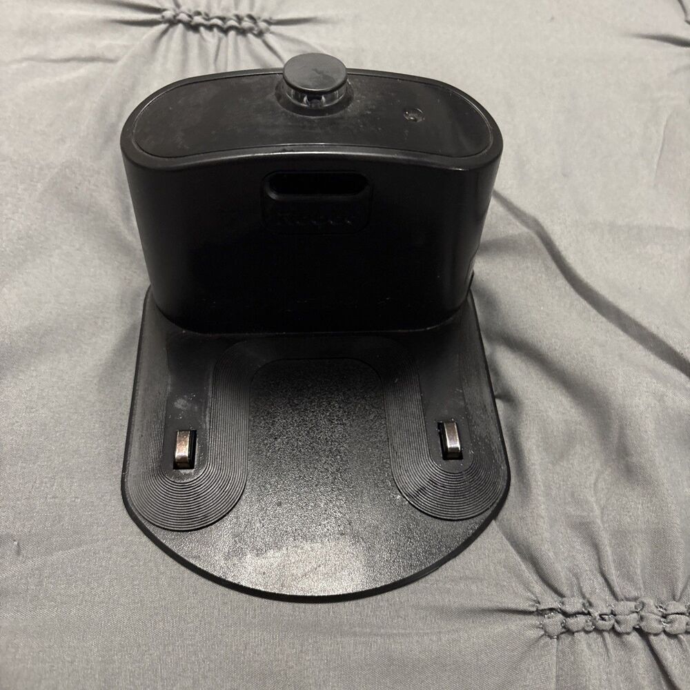 iRobot Roomba Charger 17070 Integrated Charging Dock  600 700 800 + No Cord